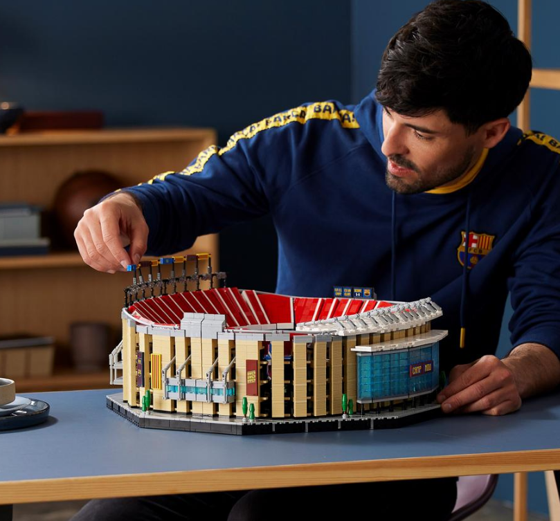 "Barselonos stadionas" Konstruktorius